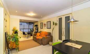 Imagem: Apto de 2 dormitórios e 1 vaga no bairro