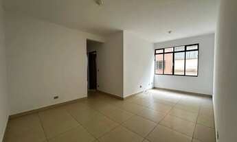 Imagem 6: Apartamento na Paranaguá, 03 quartos, armários, vaga de garagem