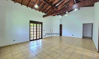 Imagem 2: Casa em condomínio fechado de alto padrão em excelente localização!