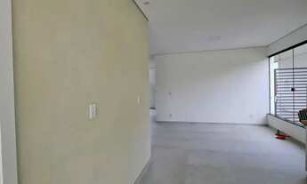 Imagem 3: Casa Duplex no Quinta das Marinas com 3 suítes sendo uma com closet área gourmet, churras