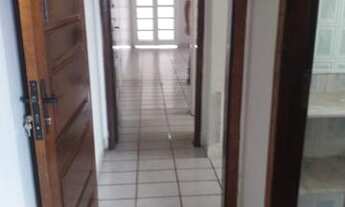 Imagem 2: Casa com duas suítes em condomínio fechado