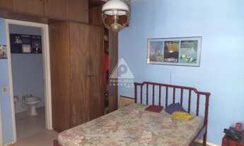 Imagem 7: Rua Transversal, Frontal. Apartamento à venda, 2 quartos, 1 suíte, 1 vaga, Copacabana - RI