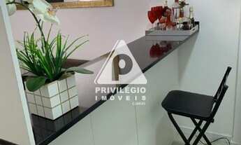 Imagem: Apartamento à venda, conjugado reformado