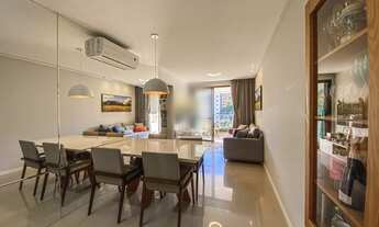 Imagem 2: Incrivel apartamento com dois dormitórios, sendo 1 suíte,2 vagas e 1 Hobby Box. ensolarado