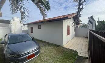 Imagem: Alugo casa anual em ponta das canas