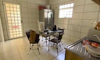 Imagem: Aluga-se 2 dorm