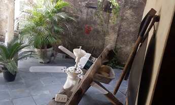 Imagem: Casa em meio lote de 180 mts