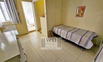 Imagem 2: Lindo Kitinete todo REFORMADO na melhor região da Rua das Laranjeiras!