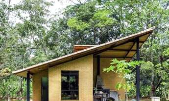 Imagem 2: Fazenda/Sítio/Chácara para venda tem 2500 metros quadrados com 4 quartos