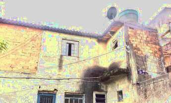 Imagem 5: Vende 3 casas num terreno