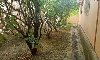 Imagem 4: LM vende graciosa Casa com 6 quartos 228 m2 de área útil terreno de 517 m2