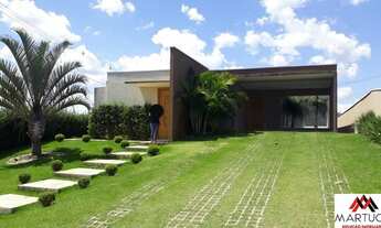 Imagem: Casa térrea condomínio