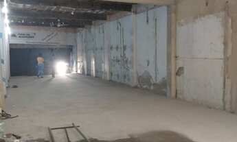 Imagem 2: Loja ampla em frente ao polo têxtil