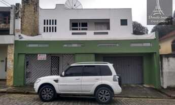 Imagem: Sobrado para venda tem 238 metros quadrados