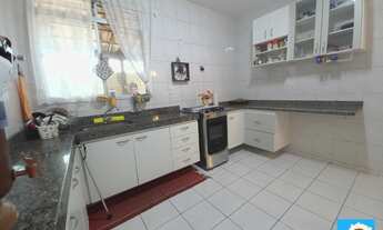 Imagem 7: Área Privativa com três quartos, suíte e duas vagas de garagem no bairro Fernão Dias