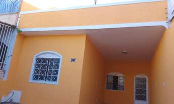 Imagem 3: Casa para aluguel possui 100 metros quadrados com 3 quartos em Núcleo Bandeirante - Brasíl