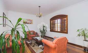 Imagem 3: Sobrado para venda tem 257 metros quadrados com 3 quartos em Igara - Canoas - RS