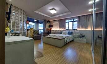 Imagem: Cobertura com 320m², piscina na área externa