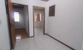 Imagem 5: Casa parte superior no Bairro Rubem Berta com 100 m², 2 dormitórios, sala de estar com sac