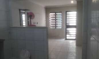 Imagem 5: Alugo casa com água e luz incluso