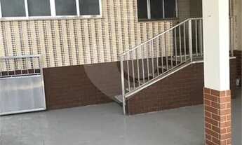 Imagem 5: Duas casas no mesmo terreno. [VP