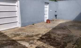 Imagem 2: Casa em Cajuru Casa com 2 dormitórios