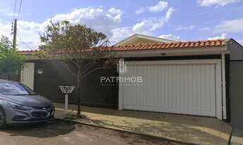 Imagem: Casa Térrea 196m² c/ 03 Dormitórios sendo