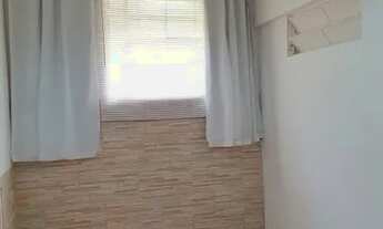 Imagem 7: Quarteirão Ingelheim: casa com dois quartos, reformada, armários embutidos