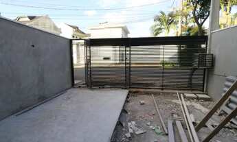 Imagem 6: Excelente sobrado de frente para rua perto de tudo que você precisa em Xaxim - Curitiba