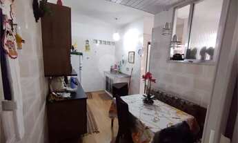 Imagem 2: Excelente apartamento, todo reformado, vazio, sol da manhã[VP