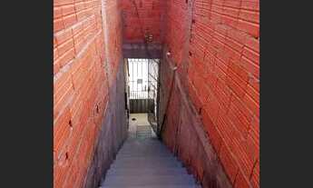 Imagem 2: Terreno com contrução