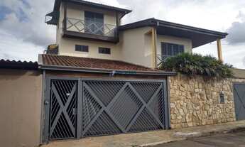 Imagem 2: Casa 3 dorm./1 suíte - Hab. São Carlos 2