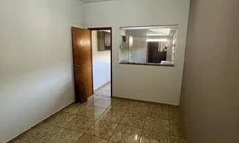 Imagem 4: ## Aluga-se casa no Independência ##