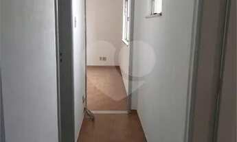 Imagem 7: Bom apartamento, Desocupado com uma boa planta [VP