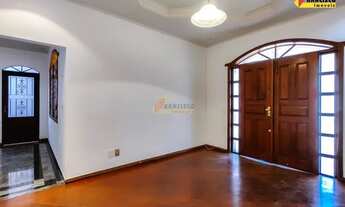 Imagem 2: Casa para aluguel, 4 quartos, 1 suíte, 4 vagas, Sidil - Divinópolis/MG