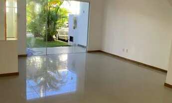 Imagem 2: Casa com 4/4, no Condomínio em Buraquinho