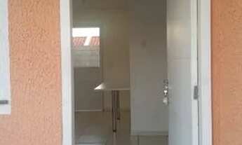 Imagem 3: Alugo casa em condomínio - Leia anúncio