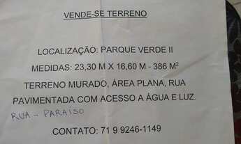 Imagem: Terreno murado em parque verde ll