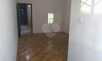 Imagem 6: Apartamento dois quartos em São Cristóvão. {VP