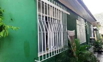 Imagem 2: Belíssima casa, frente de rua