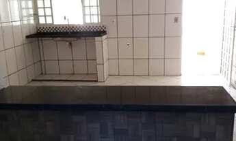 Imagem 4: Aluga-se apartamento térreo com quintal no bairro Laranjeiras