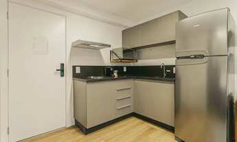 Imagem 7: Studio para aluguel possui 29 metros quadrados com 1 quarto em Centro - Florianópolis - SC