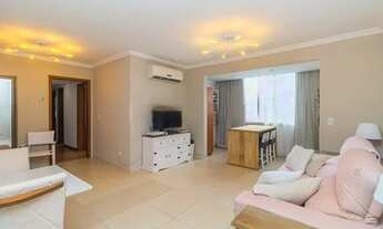 Imagem 2: Apartamento para venda tem 127 metros quadrados com 3 quartos em Petrópolis - Porto Alegre