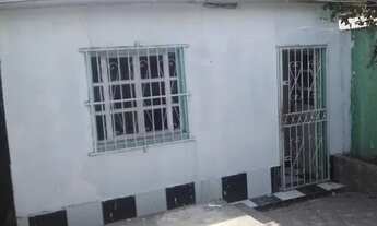 Imagem 2: Alugo esta casa Casa com 2 dormitórios