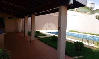 Imagem: Casa - 4 Dormitórios - Aluguel no bairro