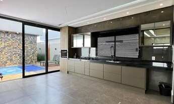 Imagem 4: Casa 4/4, sendo uma suíte master localizado próximo à Avenida. Fraga maia na Cidade Nova