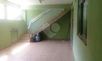 Imagem 4: Casa de frente na Pavuna. [VP