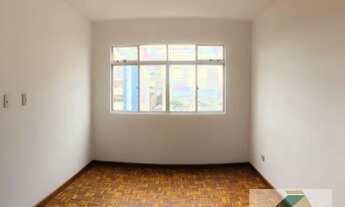 Imagem 5: Apartamento com 2 quartos no Edifício Edgar Müller - Bairro Centro em Ponta Grossa