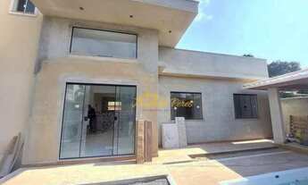 Imagem: Excelente casa linear com piscina e churrasqueira