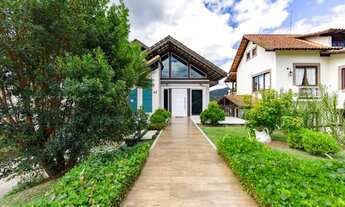 Imagem 3: Cód.: 628 - Linda casa em condomínio no centro de Teresópolis com área gourmet e vista par